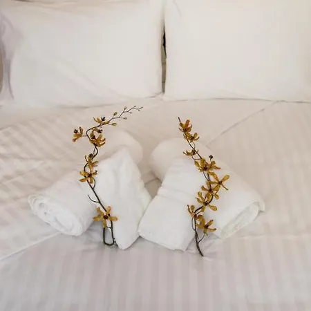Nasos Deluxe Lägenhet